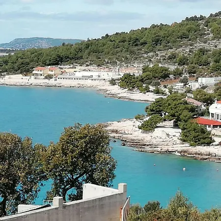 Διαμέρισμα Eri *